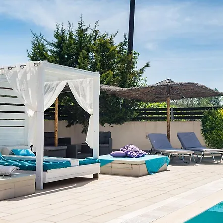 Ξενοδοχείο με διαμερίσματα Delight Corfu Hotel,