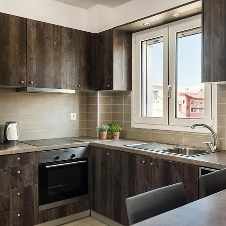 Delight Corfu Hotel, 아파트호텔