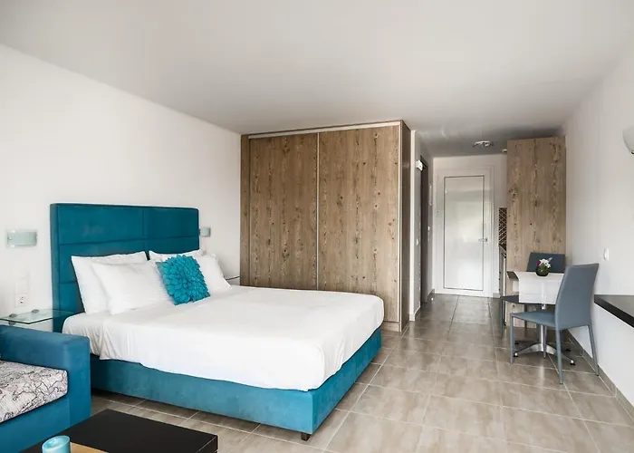 公寓式酒店 Delight Corfu Hotel, 斯达林